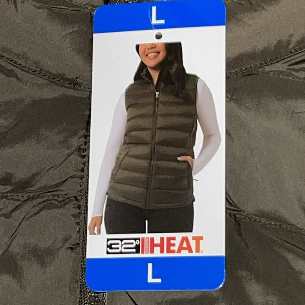 32 Degrees vest